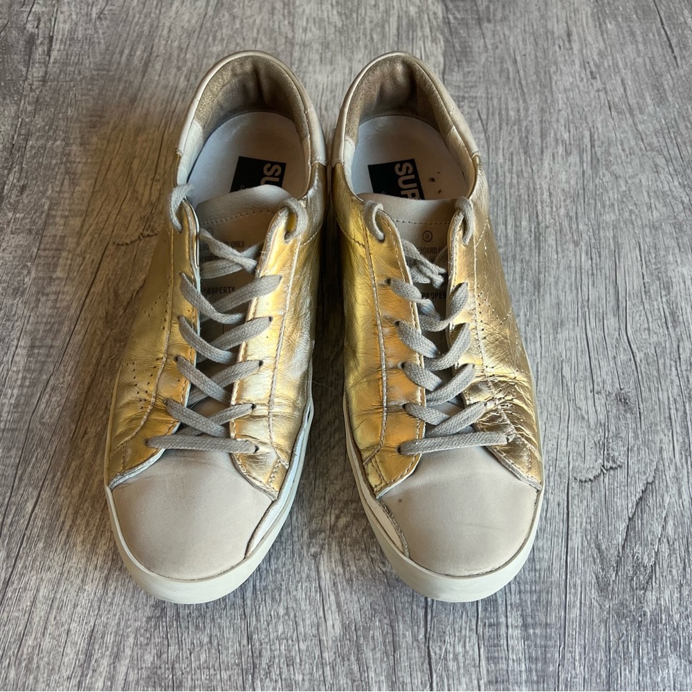 Golden Goose Superstar Gold Leather Star Sneakers Distressed Low Top Size (X) - Picture 3 of 16